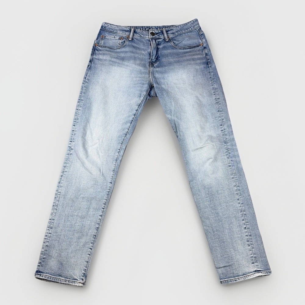 American Eagle Athletic Fit‎ Jeans Mens 32x30 Light Wash Blue Denim Real Good